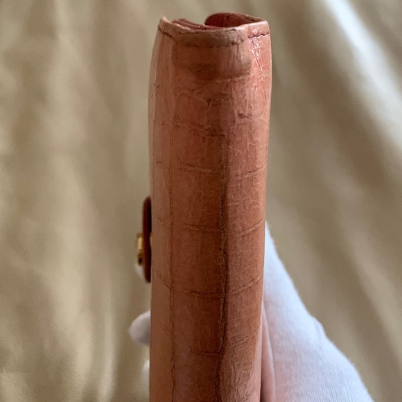 Miu Miu Croc Embossed Leather Twisted Lock Wallet - Picture 12 of 16